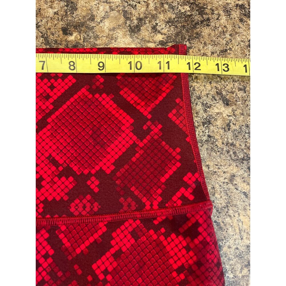 Lululemon Wunder Under Size 4 Leggings Ziggy Snake Red Tide Cranberry - Picture 8 of 9